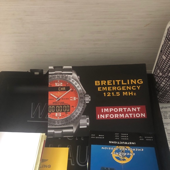 Breitling Emergency - Picture 5 of 7